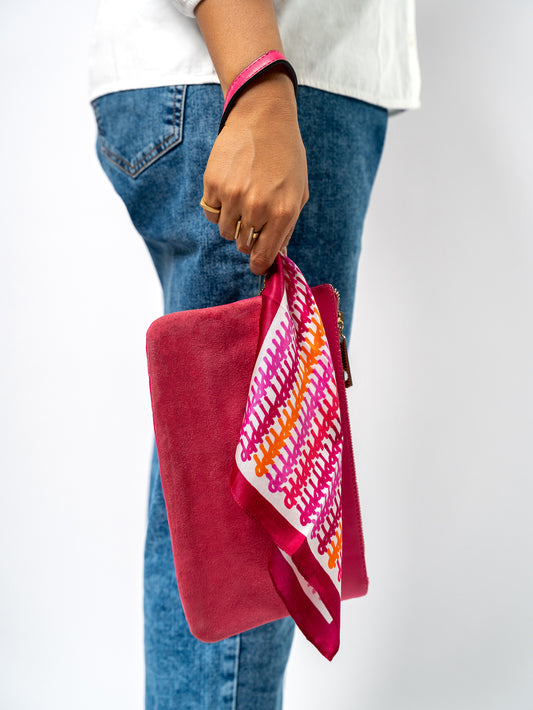 P Pocket Square